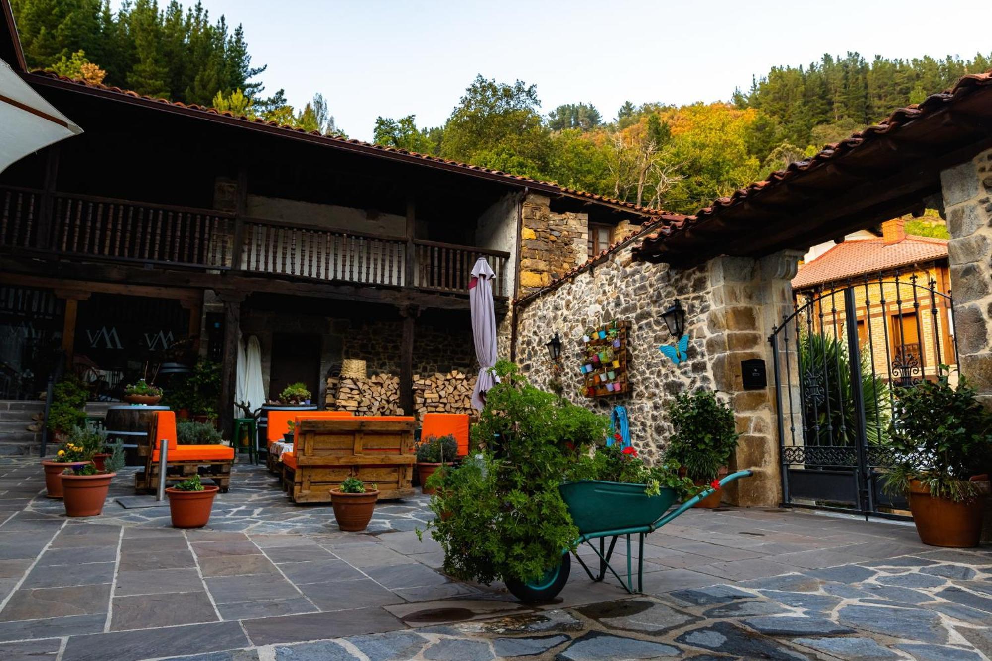Posada Villa Matilde Cillorigo de Liebana Exterior foto